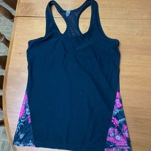 Activewear/ workout top
